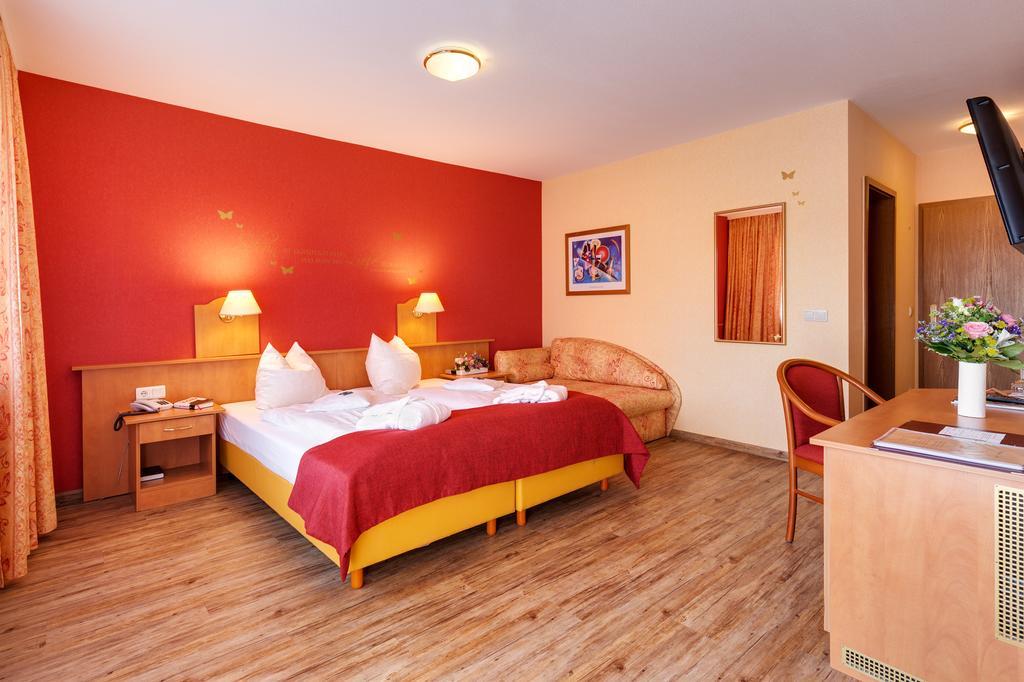 Hotel Die Kleine Blume Erfweiler Extérieur photo