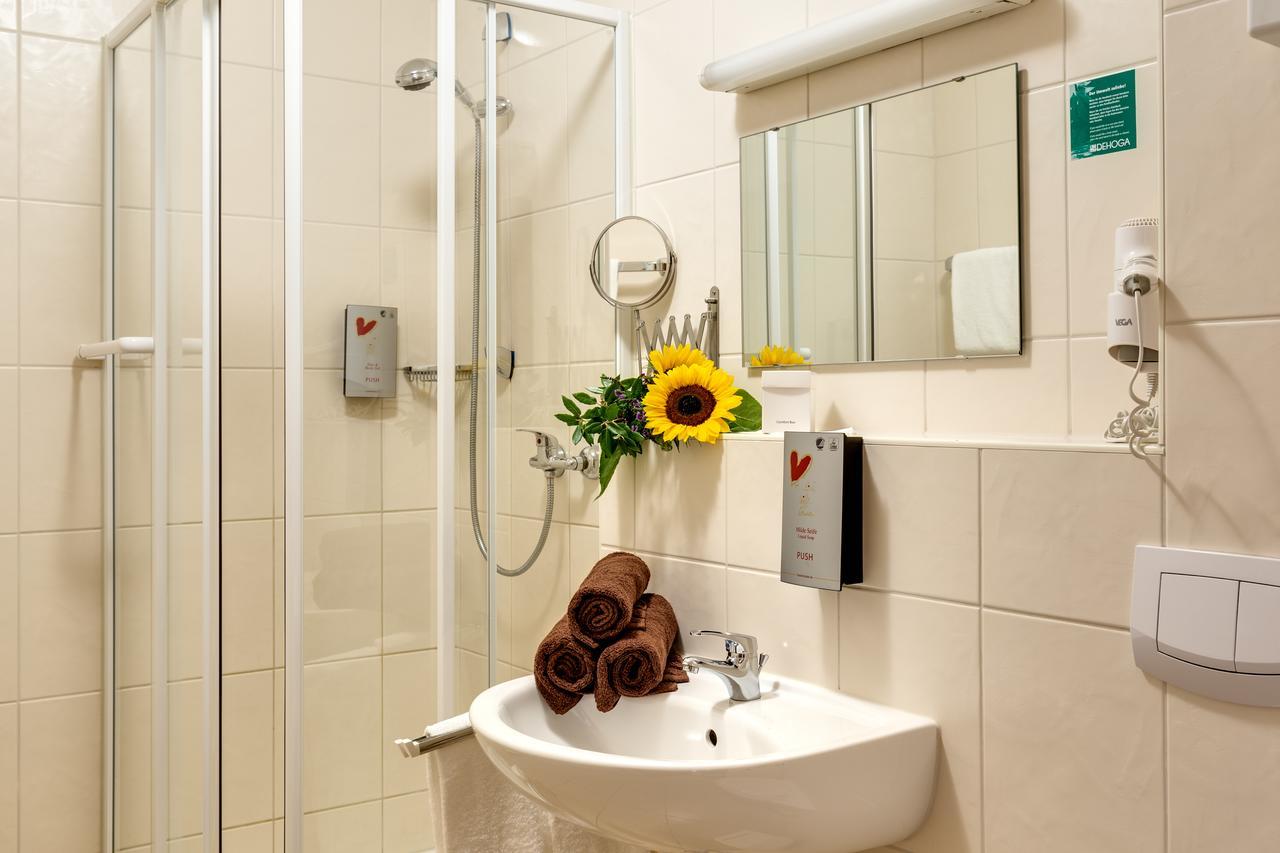 Hotel Die Kleine Blume Erfweiler Extérieur photo